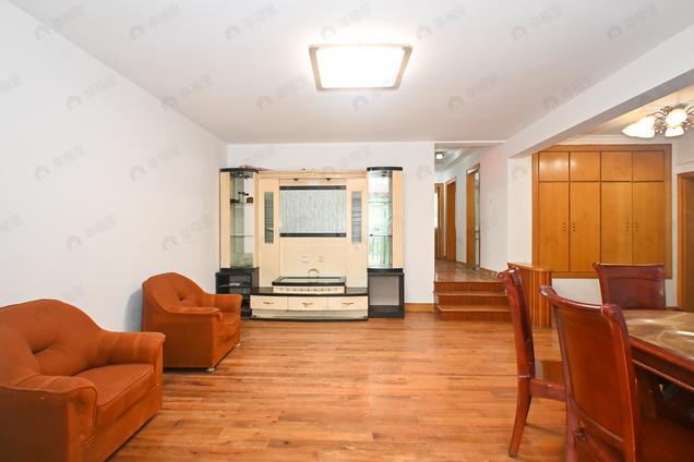 北京东南3室2厅金山碧水一期醉棠苑3室2厅 | 105.49㎡ | 东 南 | 金山碧水一期醉棠苑低楼层/共6层