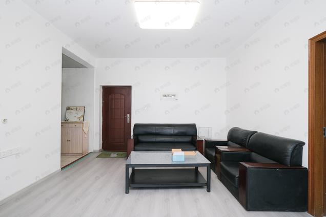 北京东3室2厅仓山万达广场3室2厅 | 86㎡ | 东 | 仓山万达广场高楼层/共30层