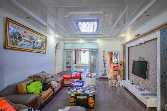 北京东3室2厅邮电小区长乐区3室2厅 | 154㎡ | 东 | 邮电小区长乐区高楼层/共7层