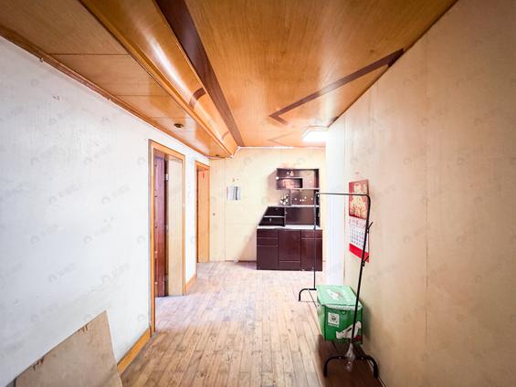 北京南西北4室2厅灵响小区4室2厅 | 156.85㎡ | 南 西北 | 灵响小区高楼层/共8层