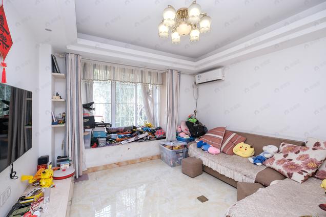 北京南北3室2厅锦绣闽江港头新居3室2厅 | 89.75㎡ | 南 北 | 锦绣闽江港头新居中楼层/共6层