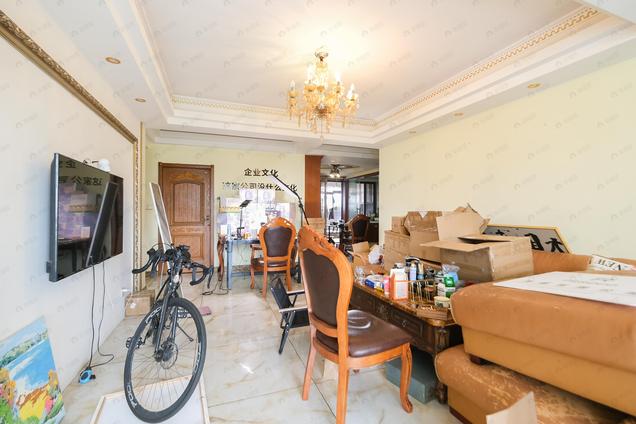 北京南3室2厅博仕后公馆3室2厅 | 125㎡ | 南 | 博仕后公馆低楼层/共32层