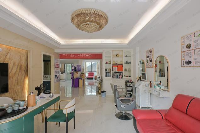 北京南北4室3厅中天金海岸三期金爵苑大溪地4室3厅 | 212㎡ | 南 北 | 中天金海岸三期金爵苑大溪地低楼层/共9层