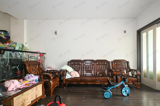 北京南北3室2厅金山明星3室2厅 | 121.7㎡ | 南 北 | 金山明星中楼层/共11层