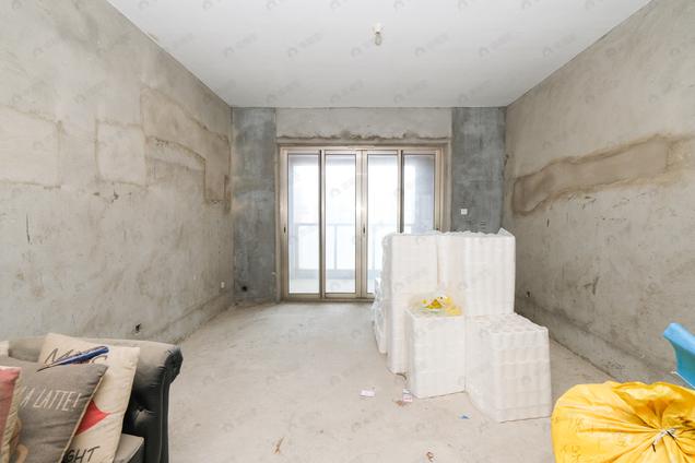 北京东南3室2厅融信大卫城B区3室2厅 | 134㎡ | 东 南 | 融信大卫城B区中楼层/共26层