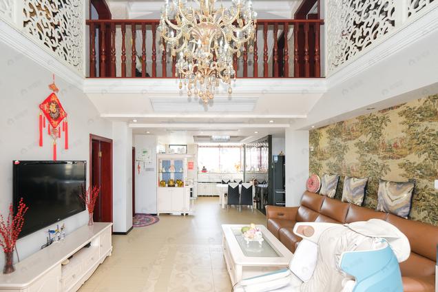 福州东南北4室2厅金辉天鹅湾4室2厅 | 128.15㎡ | 东 南北 | 金辉天鹅湾高楼层/共17层