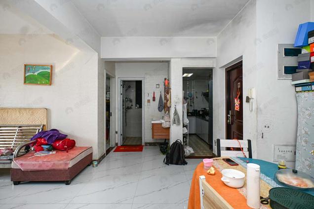 北京南3室2厅潘墩新城五区3室2厅 | 94㎡ | 南 | 潘墩新城五区高楼层/共13层