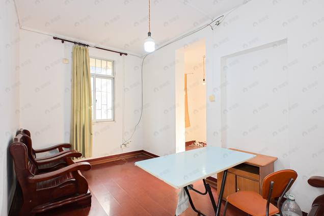 北京南西北2室1厅闽都创业公寓2室1厅 | 69㎡ | 南 西北 | 闽都创业公寓高楼层/共6层