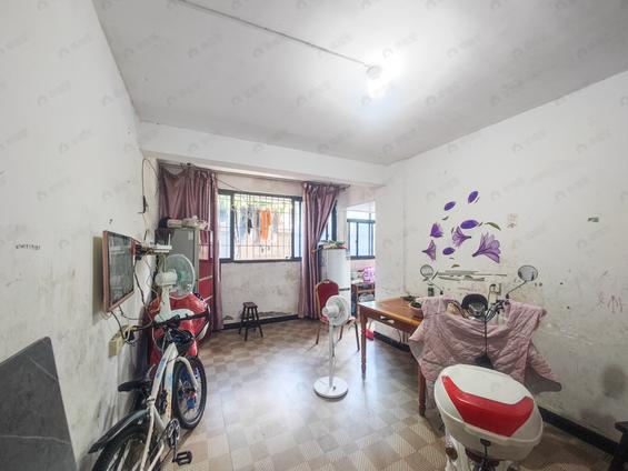 北京南北4室2厅前屿新村4室2厅 | 137㎡ | 南 北 | 前屿新村低楼层/共9层