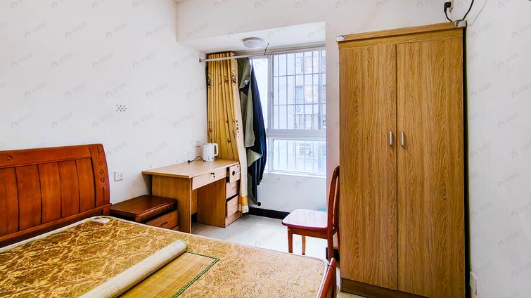 北京东南3室2厅胪雷新城一区3室2厅 | 120.3㎡ | 东 南 | 胪雷新城一区高楼层/共23层