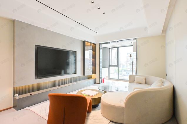 福州东南3室2厅中建龙庭嘉园B区3室2厅 | 89.35㎡ | 东 南 | 中建龙庭嘉园B区中楼层/共19层