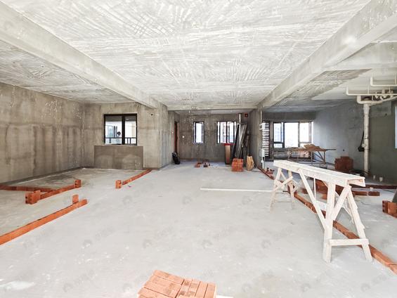 北京南4室2厅园湖新苑4室2厅 | 135㎡ | 南 | 园湖新苑低楼层/共15层