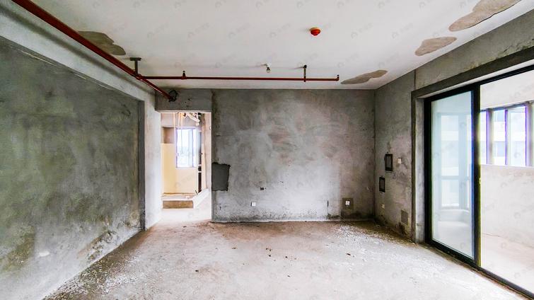 福州南4室2厅融信上江城E区4室2厅 | 136㎡ | 南 | 融信上江城E区低楼层/共38层