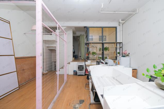 北京南北5室3厅泰禾红树林B区5室3厅 | 203㎡ | 南 北 | 泰禾红树林B区低楼层/共1层