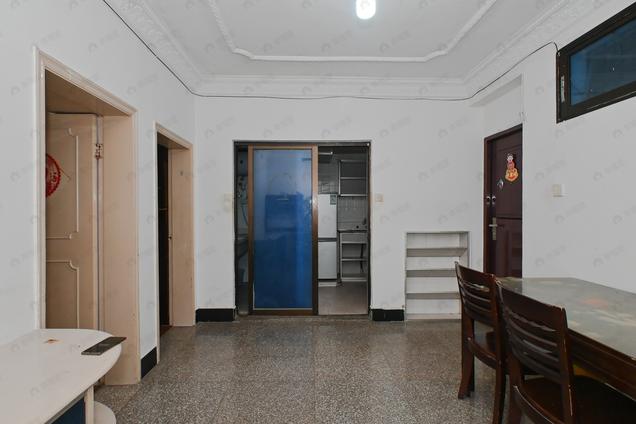 北京南北2室1厅茶园山海员新村2室1厅 | 61㎡ | 南 北 | 茶园山海员新村高楼层/共6层