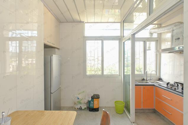 北京南北2室1厅凤凰小区2室1厅 | 76.67㎡ | 南 北 | 凤凰小区高楼层/共7层