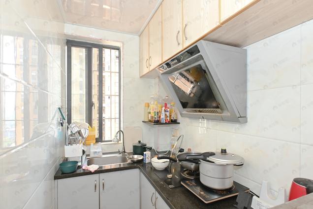 北京西2室1厅福机新苑(一区)2室1厅 | 75㎡ | 西 | 福机新苑(一区)中楼层/共40层