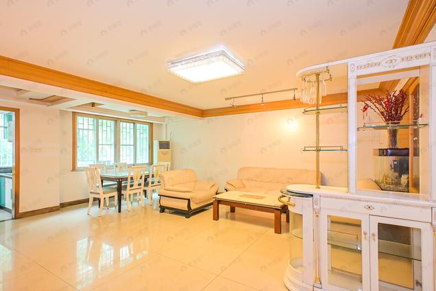 北京南北3室2厅闽都高升公寓3室2厅 | 125㎡ | 南 北 | 闽都高升公寓低楼层/共7层