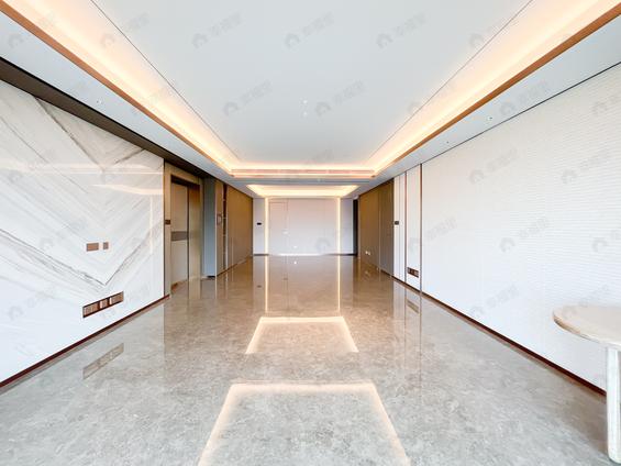 北京南北4室2厅融侨外滩壹号4室2厅 | 233㎡ | 南 北 | 融侨外滩壹号低楼层/共40层