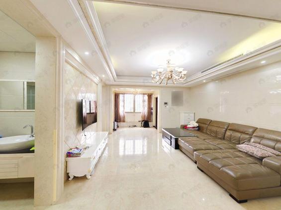 北京南3室2厅凯旋城3室2厅 | 121.78㎡ | 南 | 凯旋城高楼层/共19层