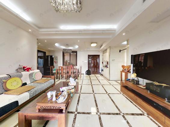 北京名流印象3室2厅139.45平中楼层/共32层