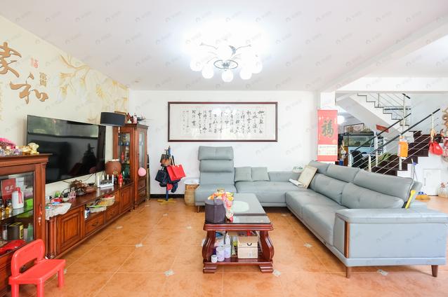 北京南5室2厅闽都大庄园洋房5室2厅 | 198.86㎡ | 南 | 闽都大庄园洋房低楼层/共5层