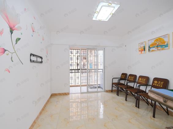 福州南2室2厅兴桥公寓2室2厅 | 77㎡ | 南 | 兴桥公寓中楼层/共17层