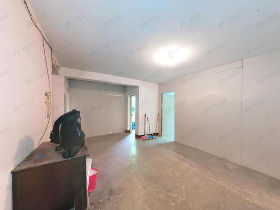 福州南北6室1厅怡园西村6室1厅 | 135.82㎡ | 南 北 | 怡园西村高楼层/共7层