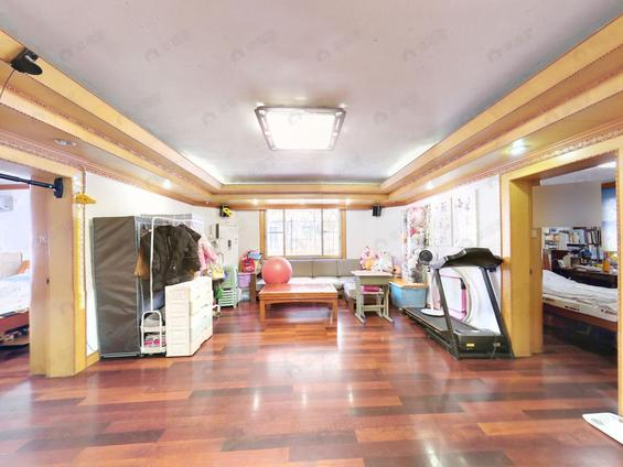 北京东南北3室2厅茶园山新村3室2厅 | 131.91㎡ | 东 南北 | 茶园山新村高楼层/共7层