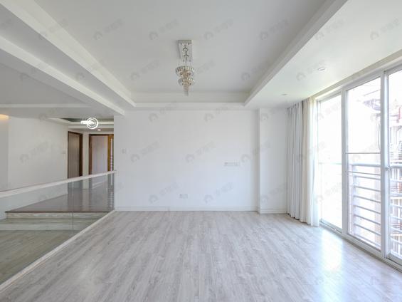 福州西南3室2厅丽景东方3室2厅 | 139.55㎡ | 西 南 | 丽景东方高楼层/共9层