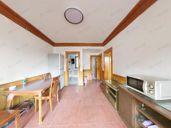 北京五一小区2室1厅65平中楼层/共7层