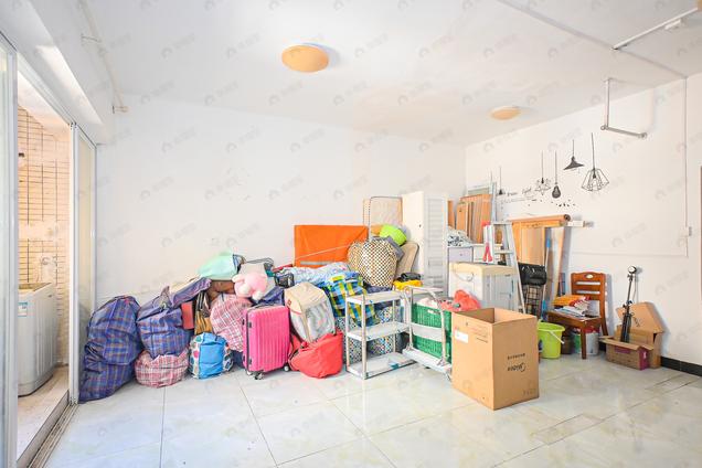 北京东南3室2厅先施大厦3室2厅 | 141㎡ | 东 南 | 先施大厦高楼层/共16层