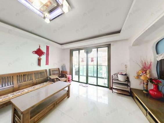 北京排尾路-2004年社区-联邦广场-东南向3房3室2厅 | 107.97㎡ | 东 南 | 联邦广场高楼层/共6层