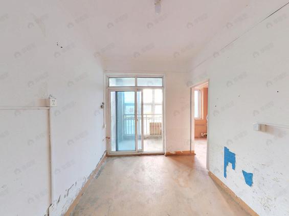 福州东4室2厅城南小筑4室2厅 | 138㎡ | 东 | 城南小筑低楼层/共17层