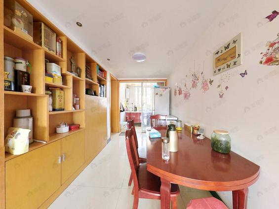 北京新都花园4室3厅133平高楼层/共6层